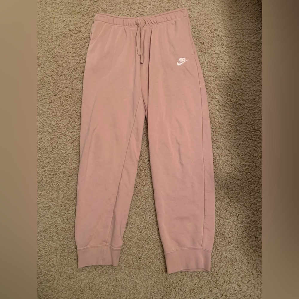 nike pink joggers